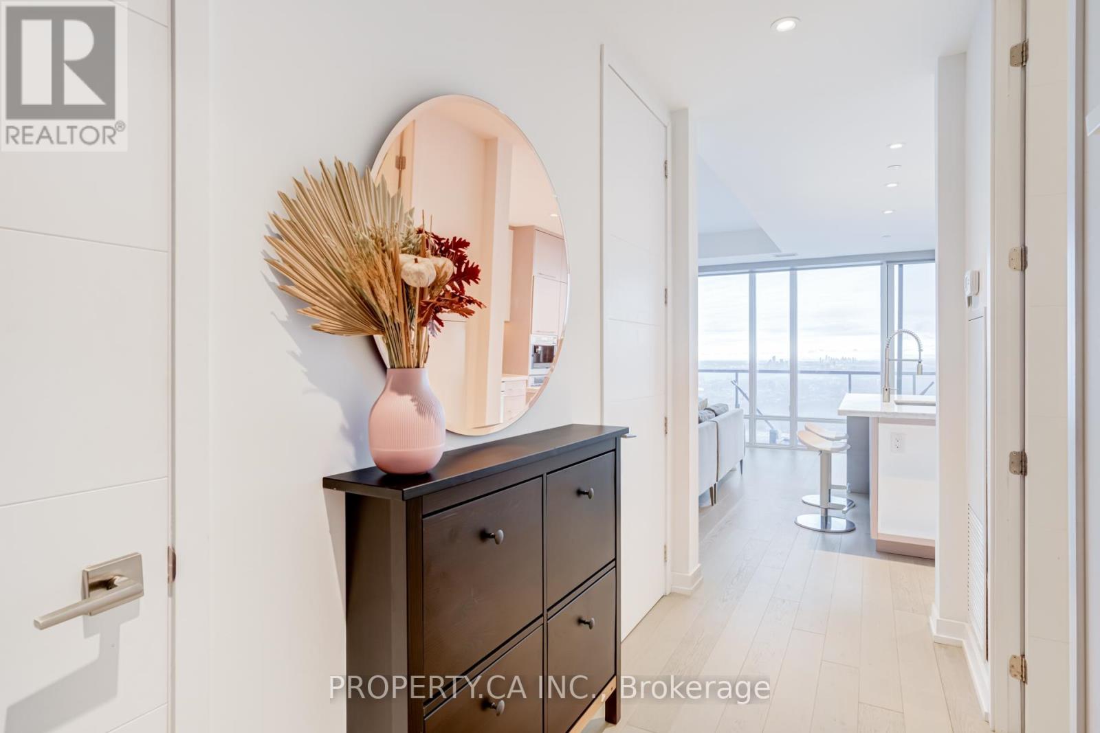 5308 - 488 University Avenue, Toronto, Ontario  M5G 0C1 - Photo 3 - C13044400