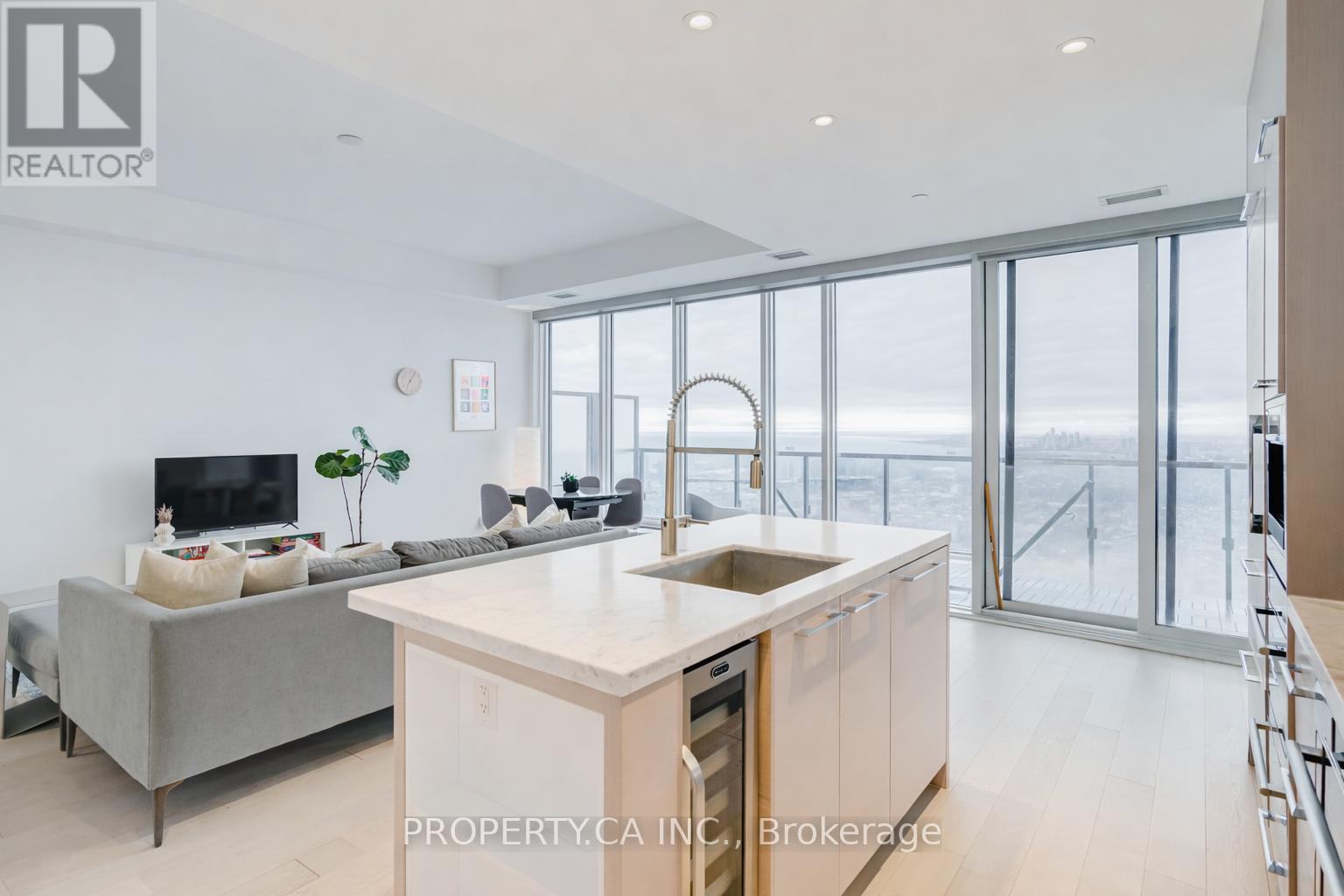 5308 - 488 University Avenue, Toronto, Ontario  M5G 0C1 - Photo 6 - C13044400