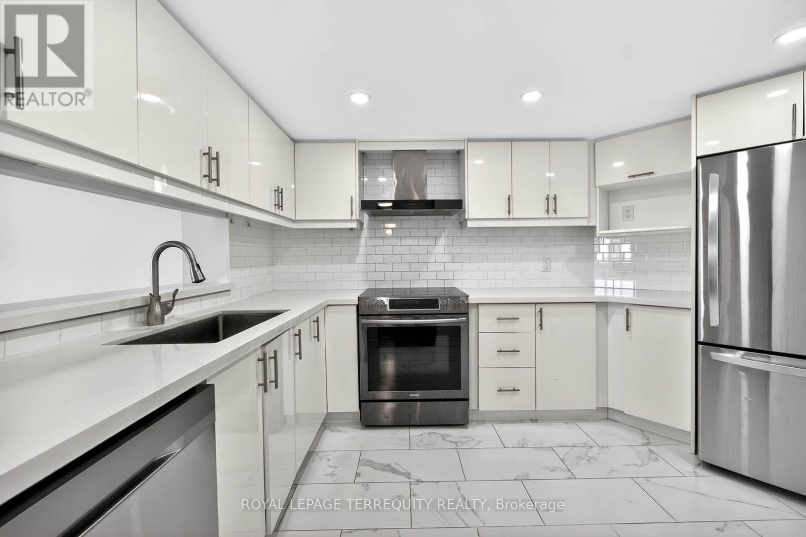 1805 - 10 Kenneth Avenue, Toronto, Ontario  M2N 6K6 - Photo 14 - C13044428