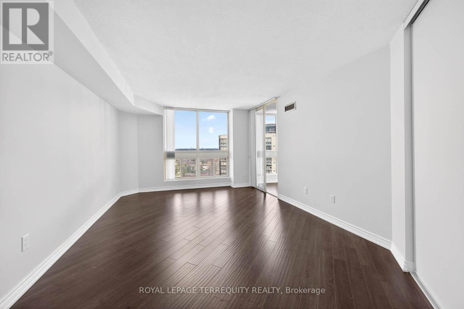 1805 - 10 Kenneth Avenue, Toronto, Ontario  M2N 6K6 - Photo 18 - C13044428