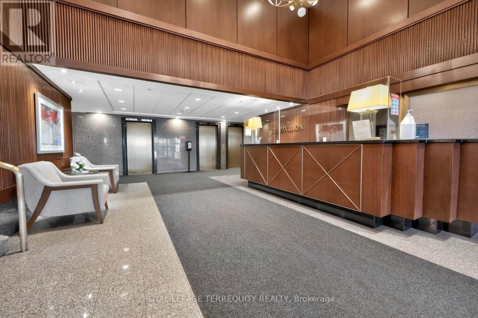 1805 - 10 Kenneth Avenue, Toronto, Ontario  M2N 6K6 - Photo 2 - C13044428