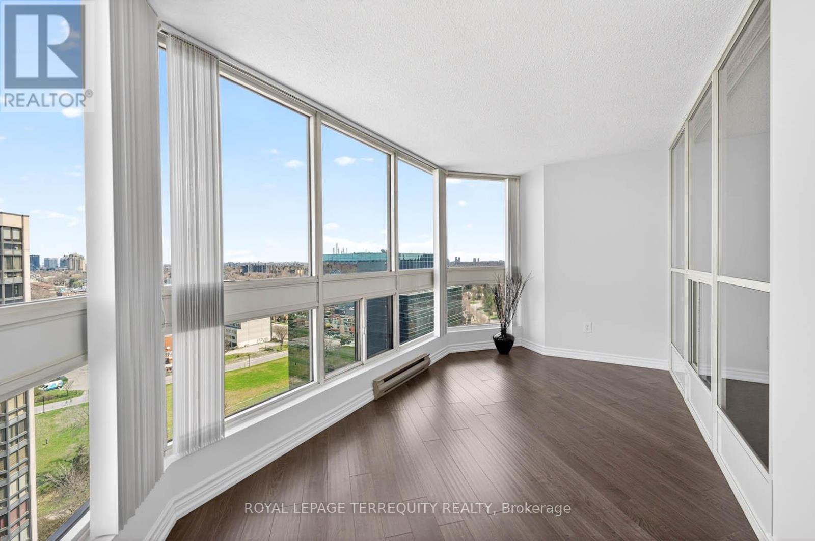 1805 - 10 Kenneth Avenue, Toronto, Ontario  M2N 6K6 - Photo 29 - C13044428