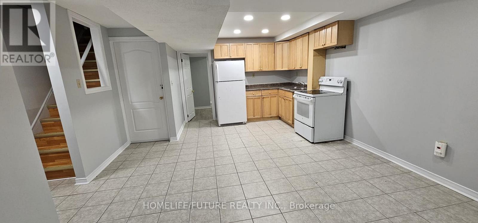 Bsmt - 49 Raponi Circle, Toronto, Ontario  M1X 2E4 - Photo 3 - E13044506