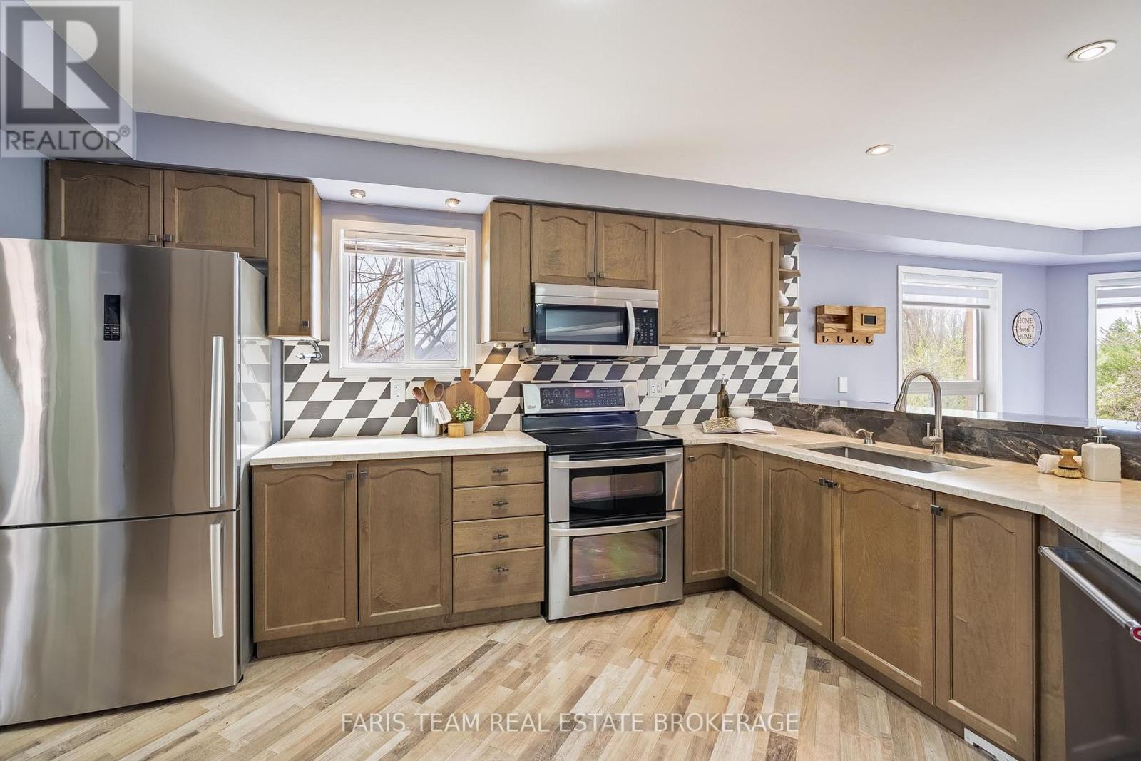 146 8th Avenue, New Tecumseth, Ontario  L9R 1Z8 - Photo 5 - N13044410