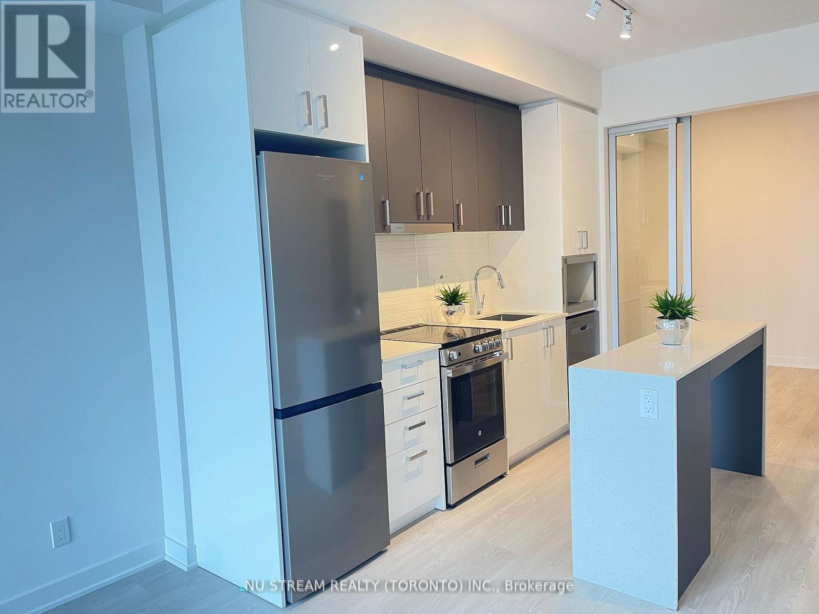 2509 - 50 Upper Mall Way, Vaughan, Ontario  L4J 0J2 - Photo 6 - N13044486