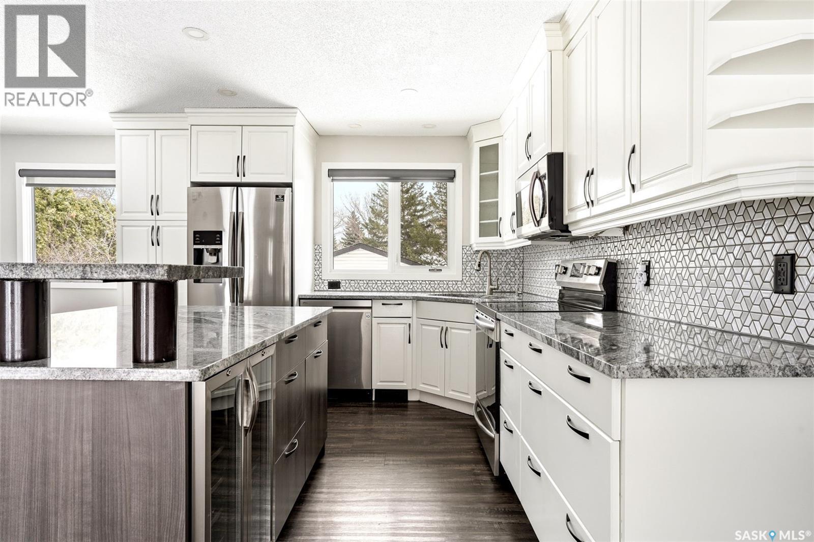 34 Dewar Bay, Regina, Saskatchewan  S4R 5W4 - Photo 11 - SK033850