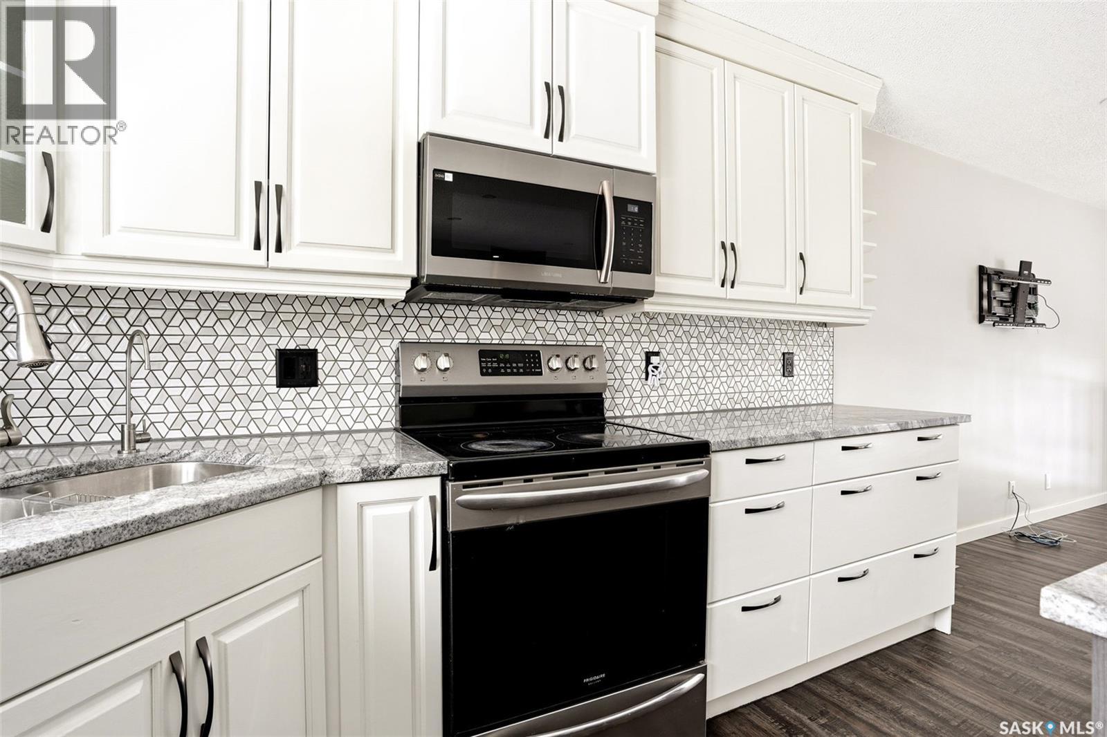 34 Dewar Bay, Regina, Saskatchewan  S4R 5W4 - Photo 13 - SK033850