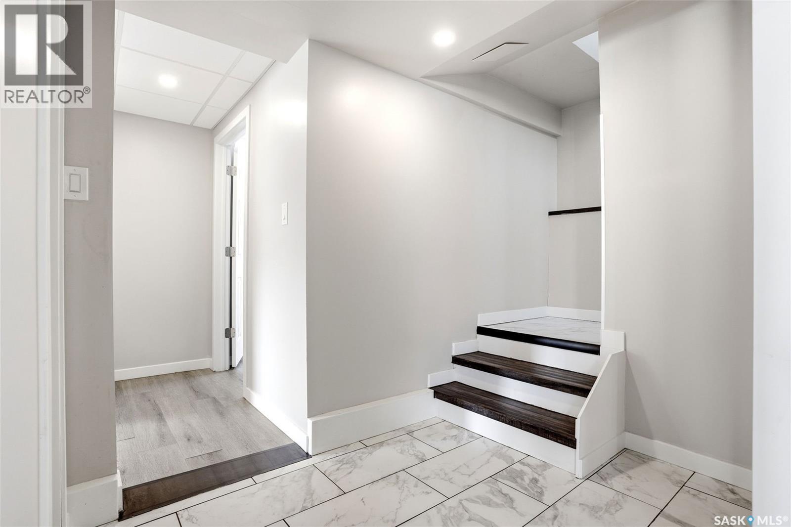 34 Dewar Bay, Regina, Saskatchewan  S4R 5W4 - Photo 24 - SK033850