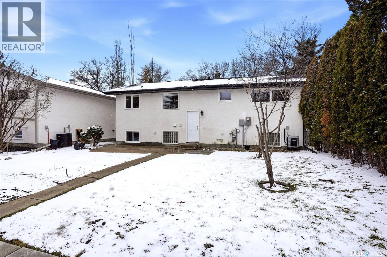 34 Dewar Bay, Regina, Saskatchewan  S4R 5W4 - Photo 41 - SK033850