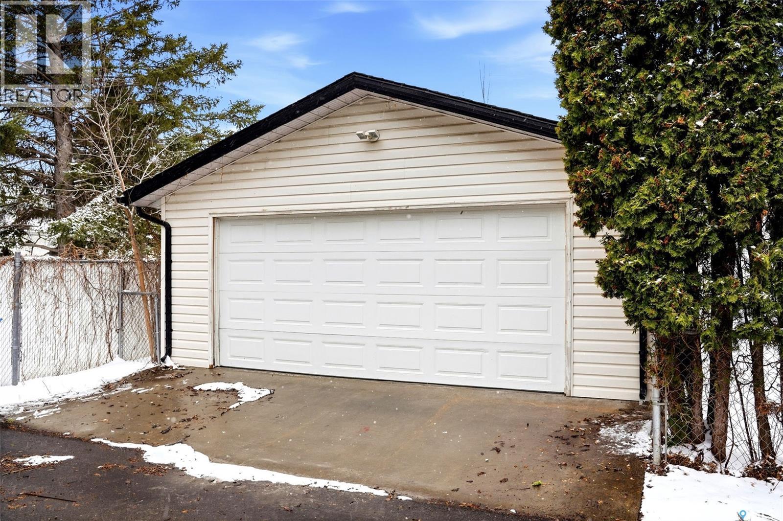 34 Dewar Bay, Regina, Saskatchewan  S4R 5W4 - Photo 44 - SK033850