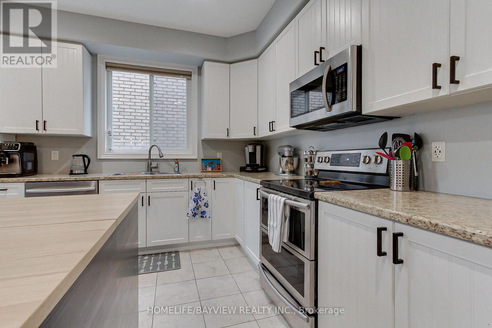 35 Booth Lane, Barrie, Ontario  L4N 0S4 - Photo 8 - S13017368