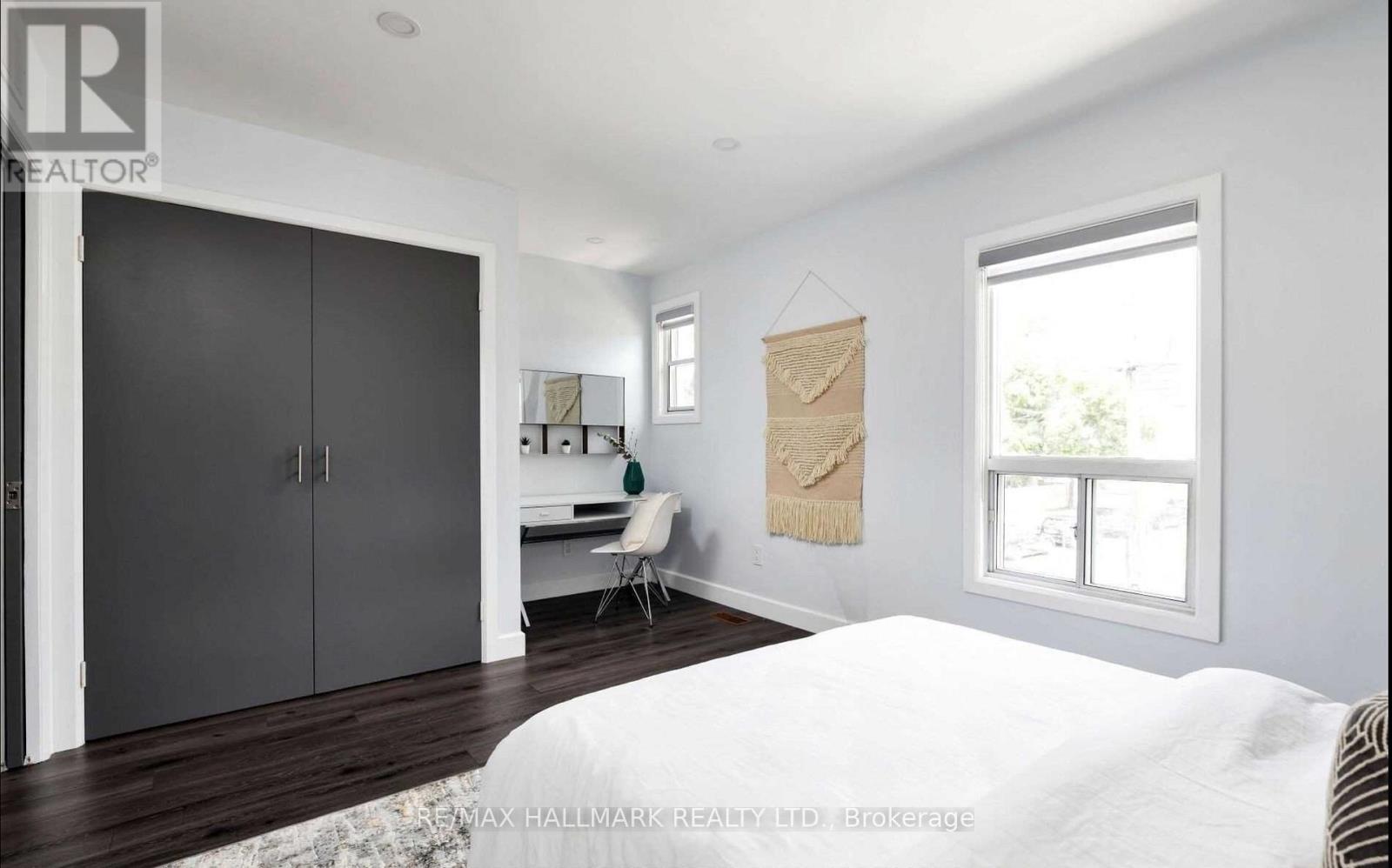 16 Brock Avenue, Toronto, Ontario  M6K 2K8 - Photo 13 - W13044398