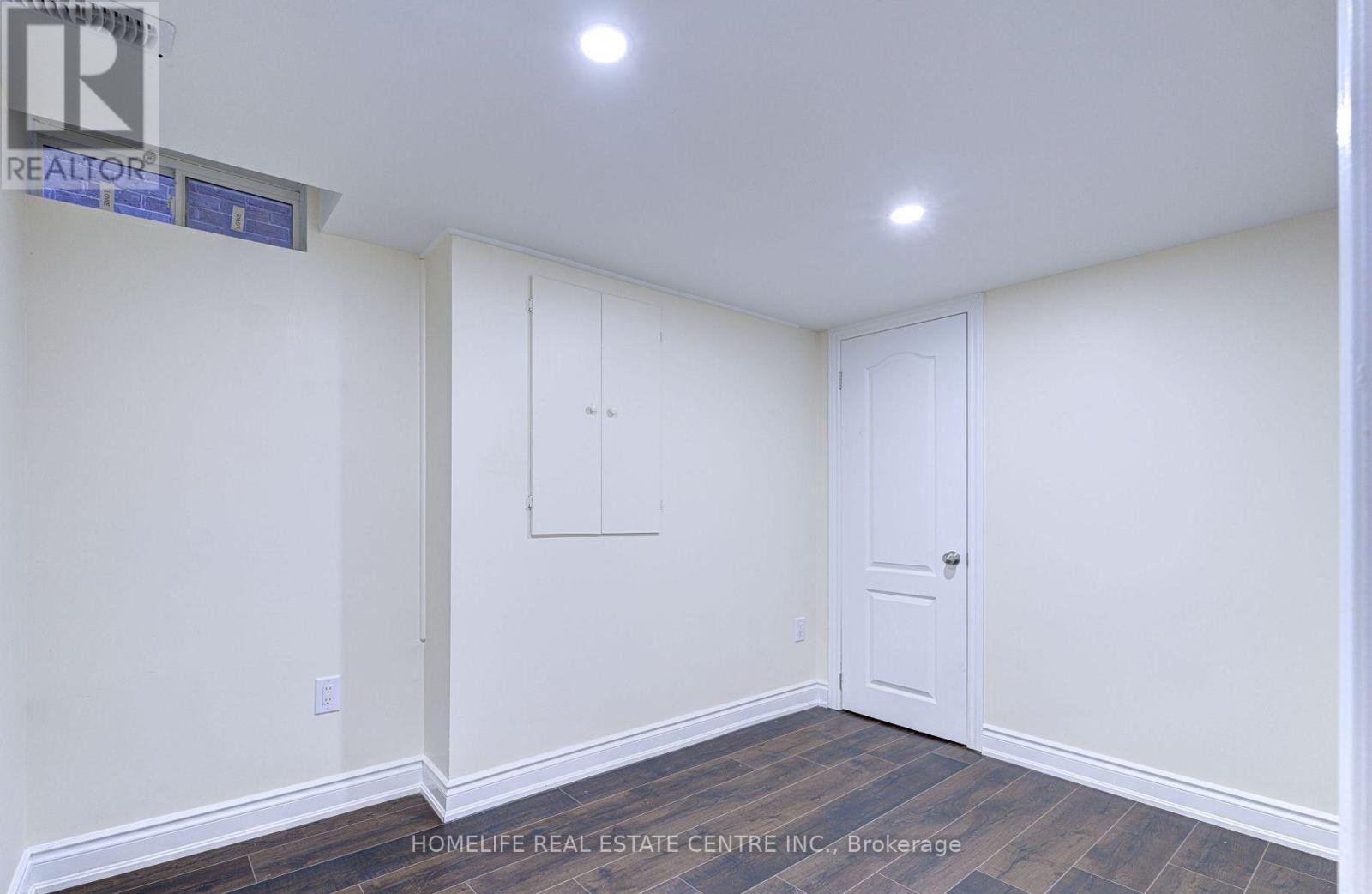 42 Arrowpoint Drive, Brampton, Ontario  L6Y 0Y8 - Photo 11 - W13044482