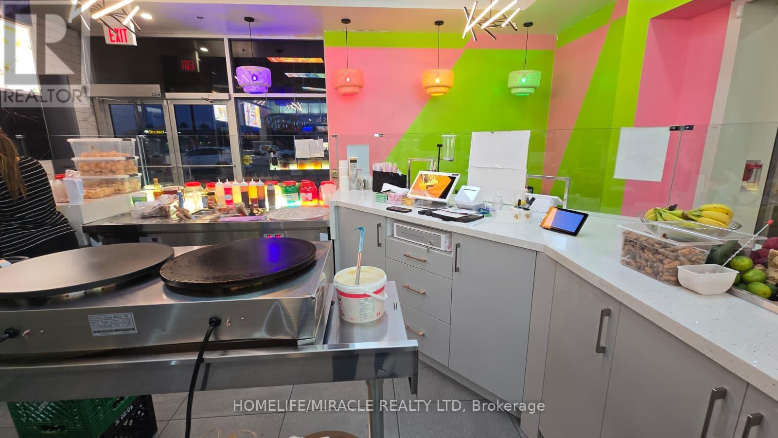 H2 - 2150 Burnhamthorpe Road, Mississauga, Ontario  L5L 3A2 - Photo 12 - W13044504