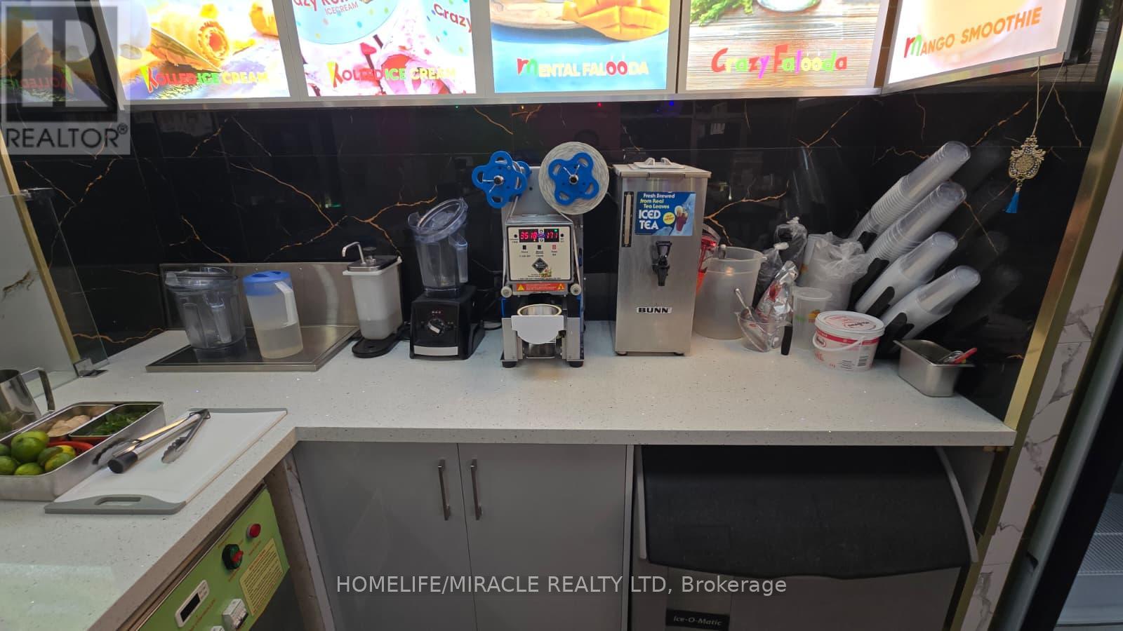 H2 - 2150 Burnhamthorpe Road, Mississauga, Ontario  L5L 3A2 - Photo 15 - W13044504