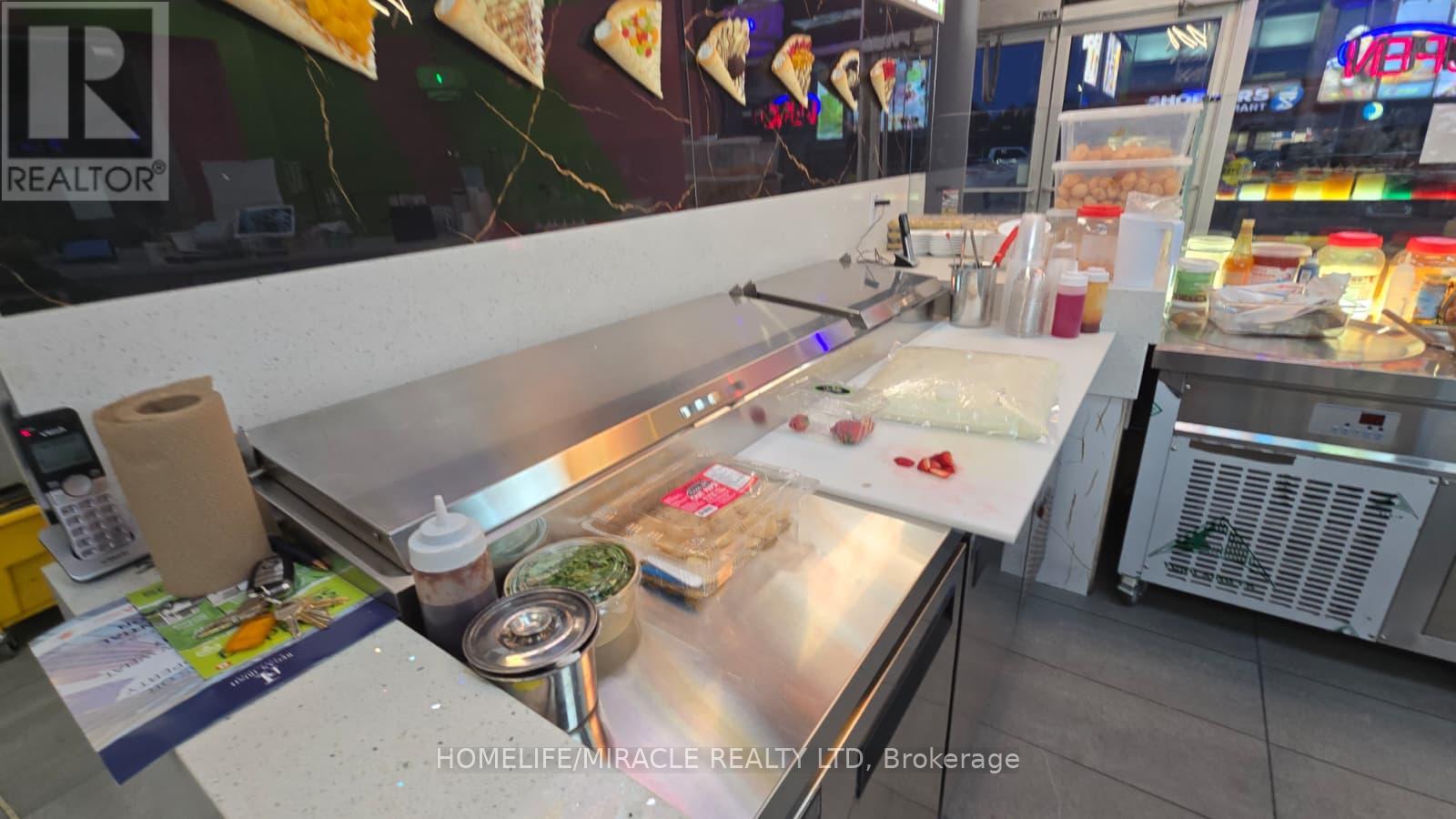 H2 - 2150 Burnhamthorpe Road, Mississauga, Ontario  L5L 3A2 - Photo 22 - W13044504