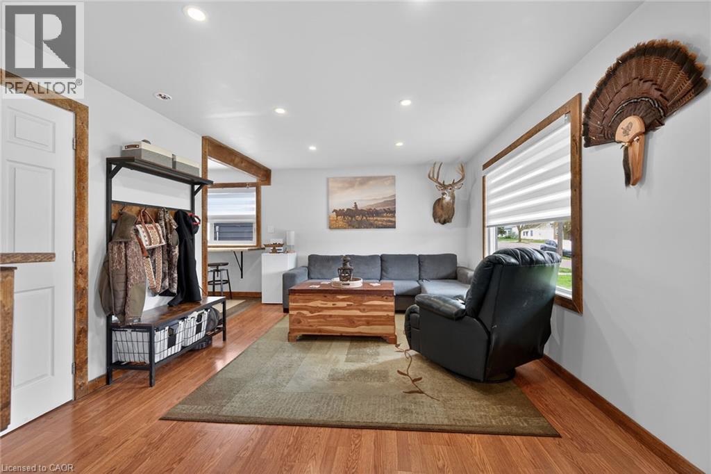 184 Elgin Street, Brantford, Ontario  N3S 5A6 - Photo 5 - 40823842