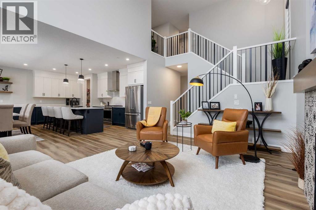 18 South Shore Bay, Chestermere, Alberta  T1X 2R9 - Photo 7 - A2276727