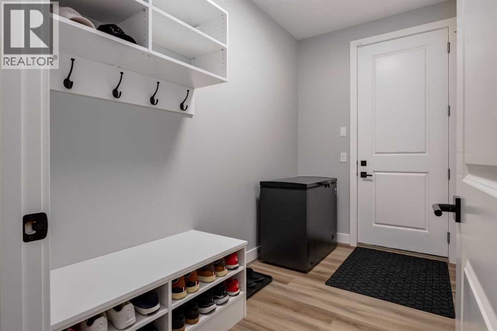 18 South Shore Bay, Chestermere, Alberta  T1X 2R9 - Photo 21 - A2276727