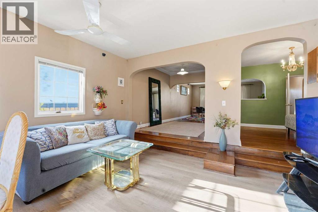 2314 Richmond Road Sw, Calgary, Alberta  T2T 5E4 - Photo 8 - A2299707