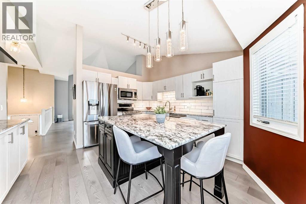 19 Sunlake Gardens SE, Calgary, Alberta  T2X 3G4 - Photo 14 - A2300691