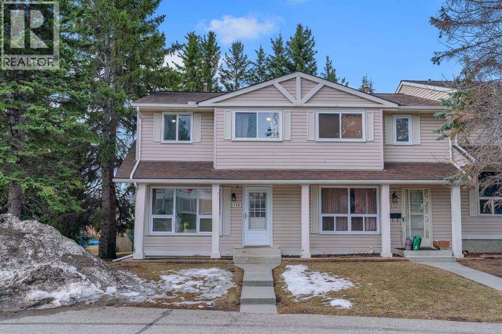 174 Woodmont Terrace Sw, Calgary, Alberta  T2W 4Z4 - Photo 2 - A2301896