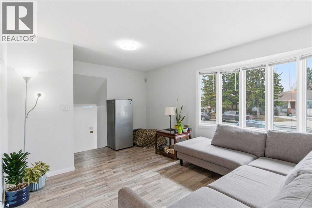 5048 Dalhart Road Nw, Calgary, Alberta  T3A 1V8 - Photo 11 - A2304083