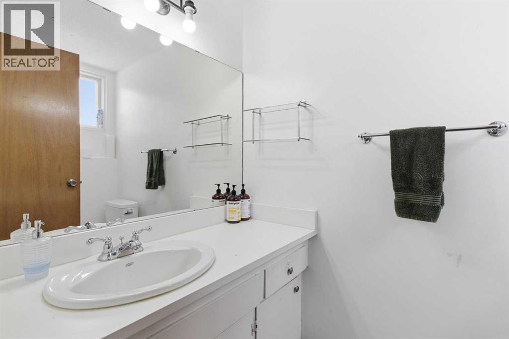 5048 Dalhart Road Nw, Calgary, Alberta  T3A 1V8 - Photo 9 - A2304083