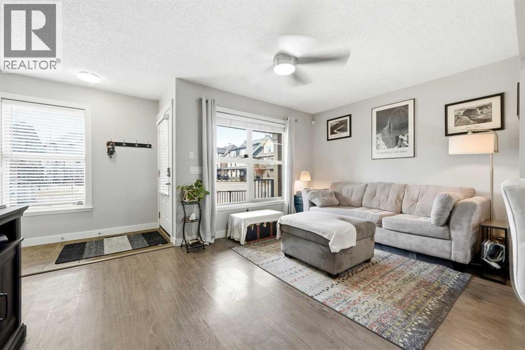 604, 50 Belgian Lane, Cochrane, Alberta  T4C 0Y5 - Photo 8 - A2304089