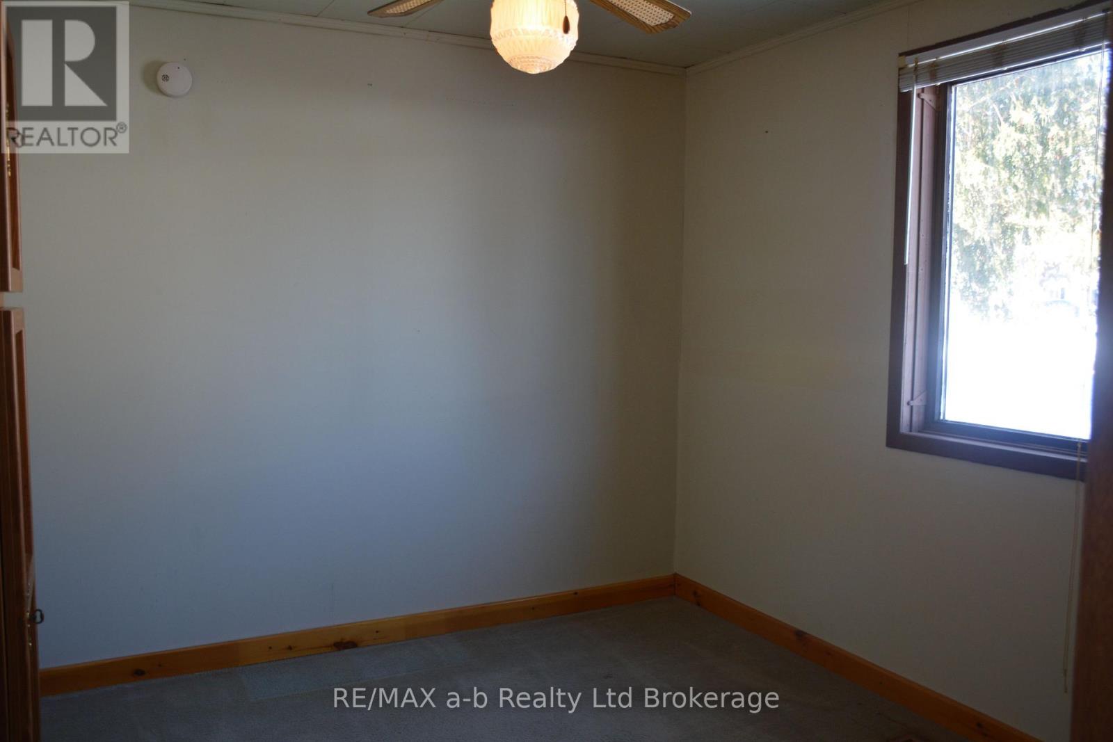 146 Whiting Street, Ingersoll, Ontario  N5C 3B3 - Photo 19 - X12768778