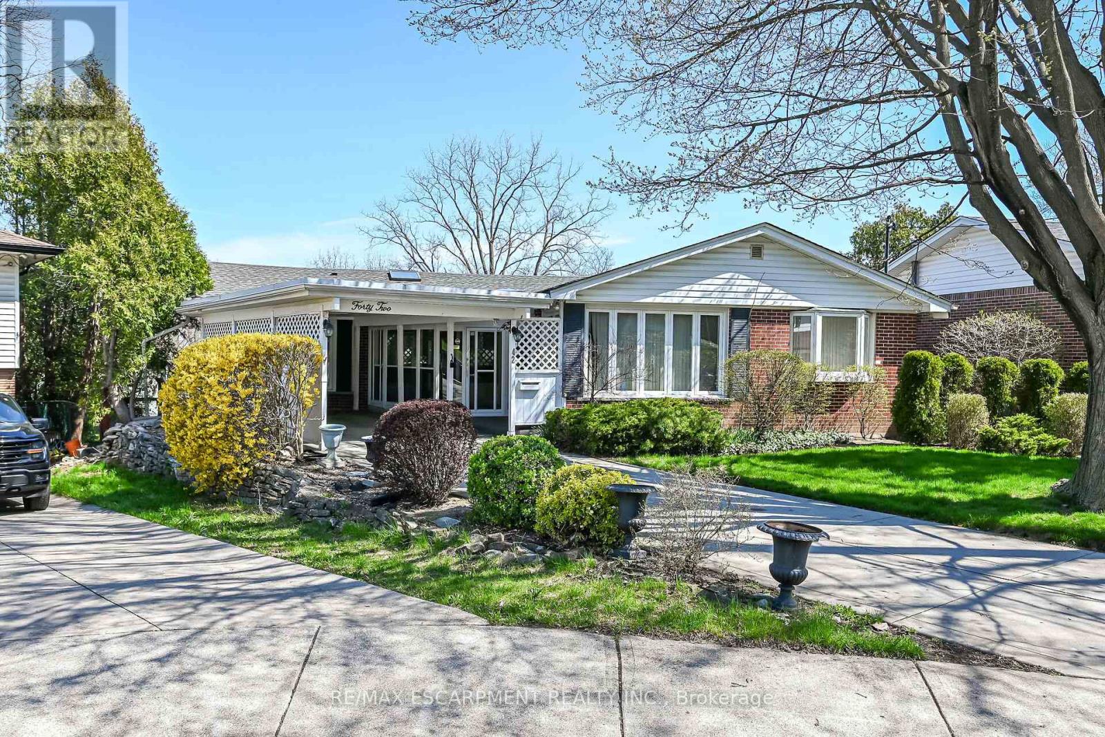 42 Holbrook Road, Hamilton, Ontario  L9C 2H2 - Photo 41 - X13044446