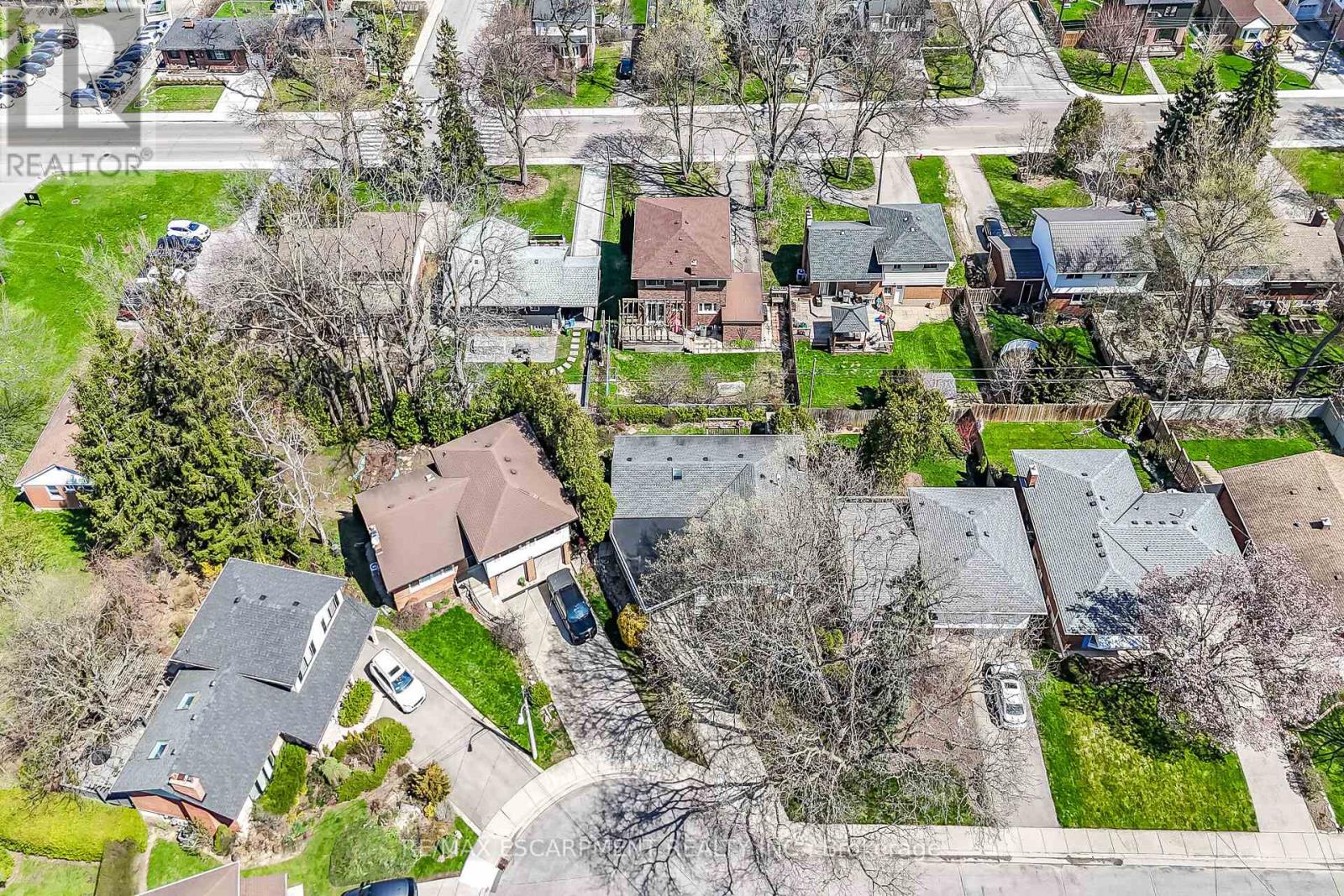 42 Holbrook Road, Hamilton, Ontario  L9C 2H2 - Photo 46 - X13044446