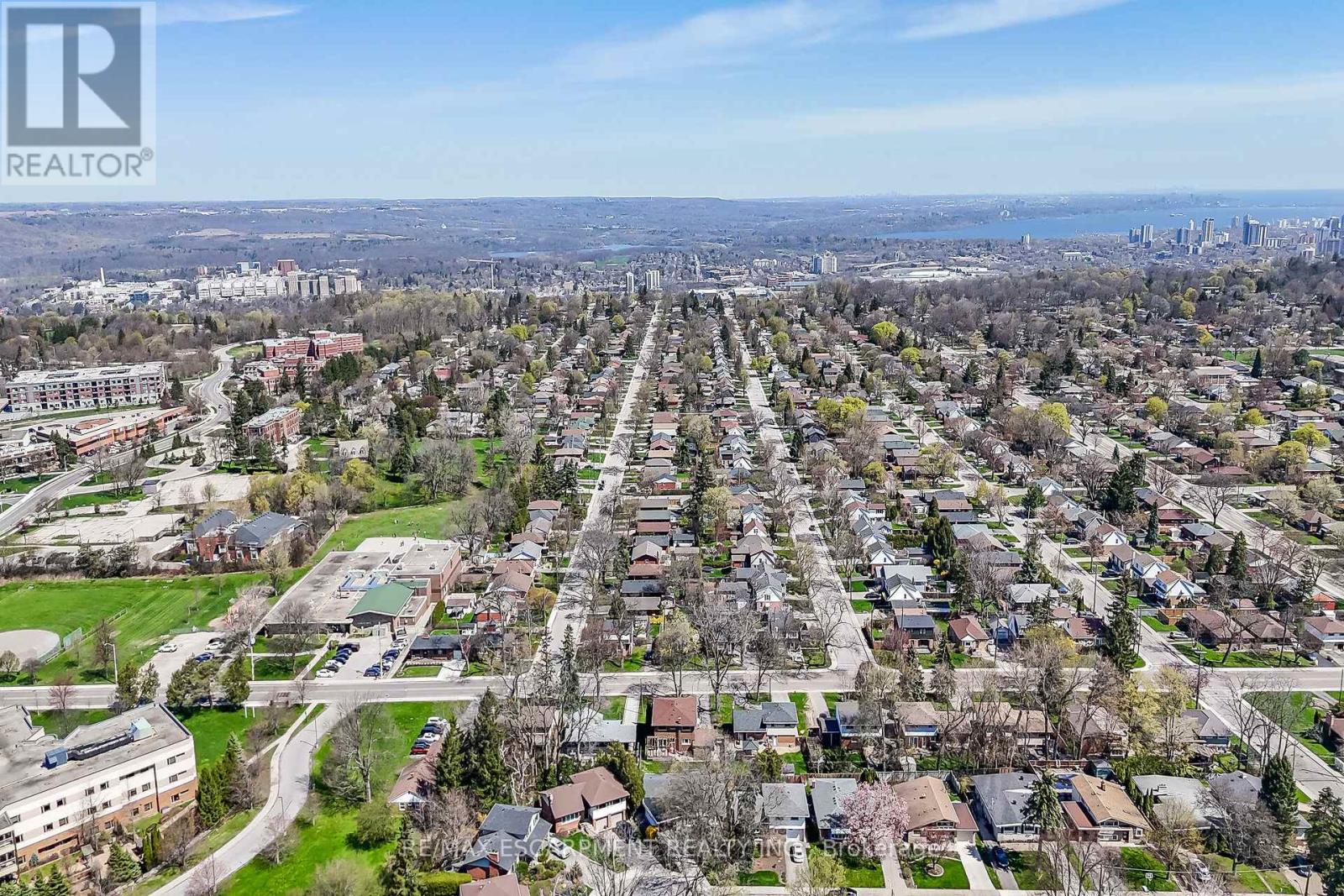 42 Holbrook Road, Hamilton, Ontario  L9C 2H2 - Photo 47 - X13044446