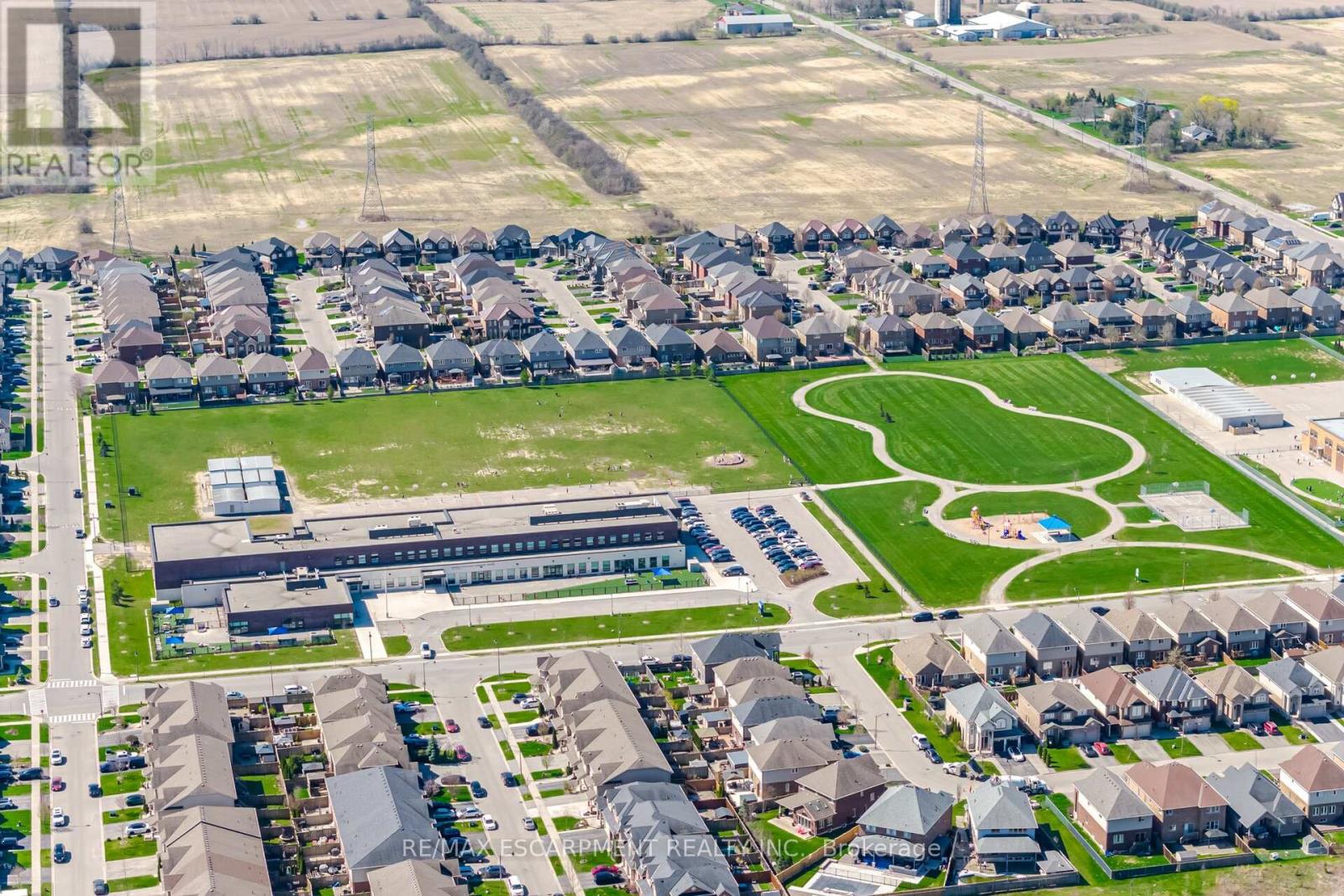 92 Celestial Crescent, Hamilton, Ontario  L0R 1P0 - Photo 46 - X13044456