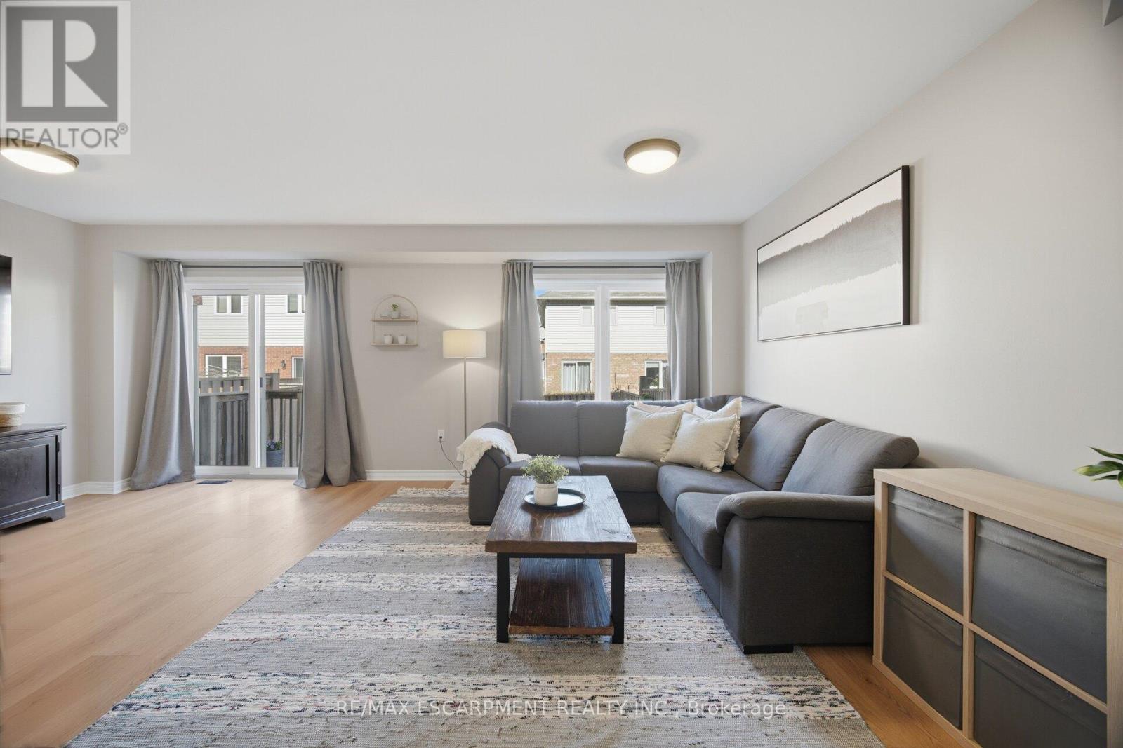 92 Celestial Crescent, Hamilton, Ontario  L0R 1P0 - Photo 7 - X13044456