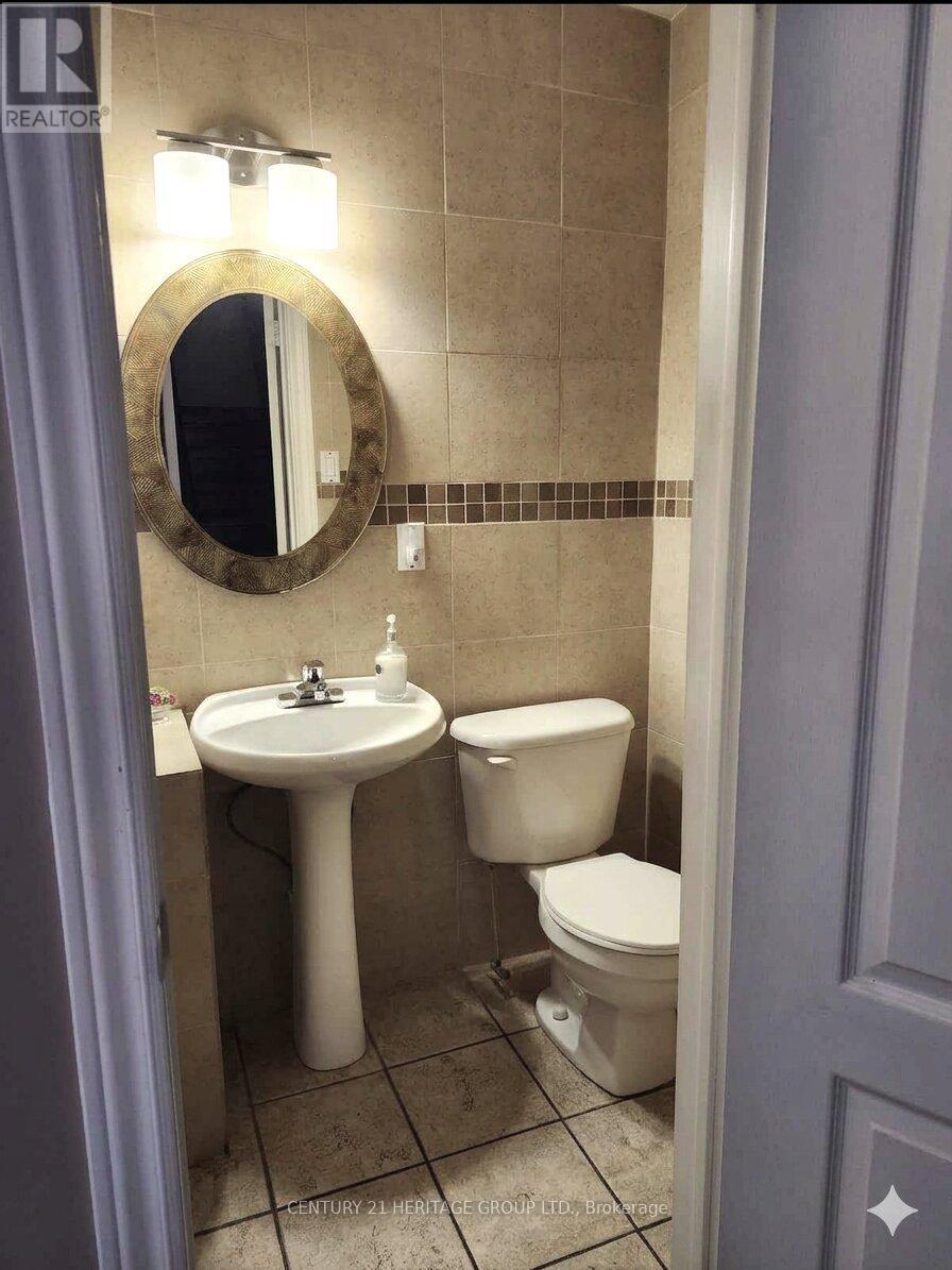 131 Black Hawk Way, Toronto, Ontario  M2R 3L7 - Photo 6 - C13043710