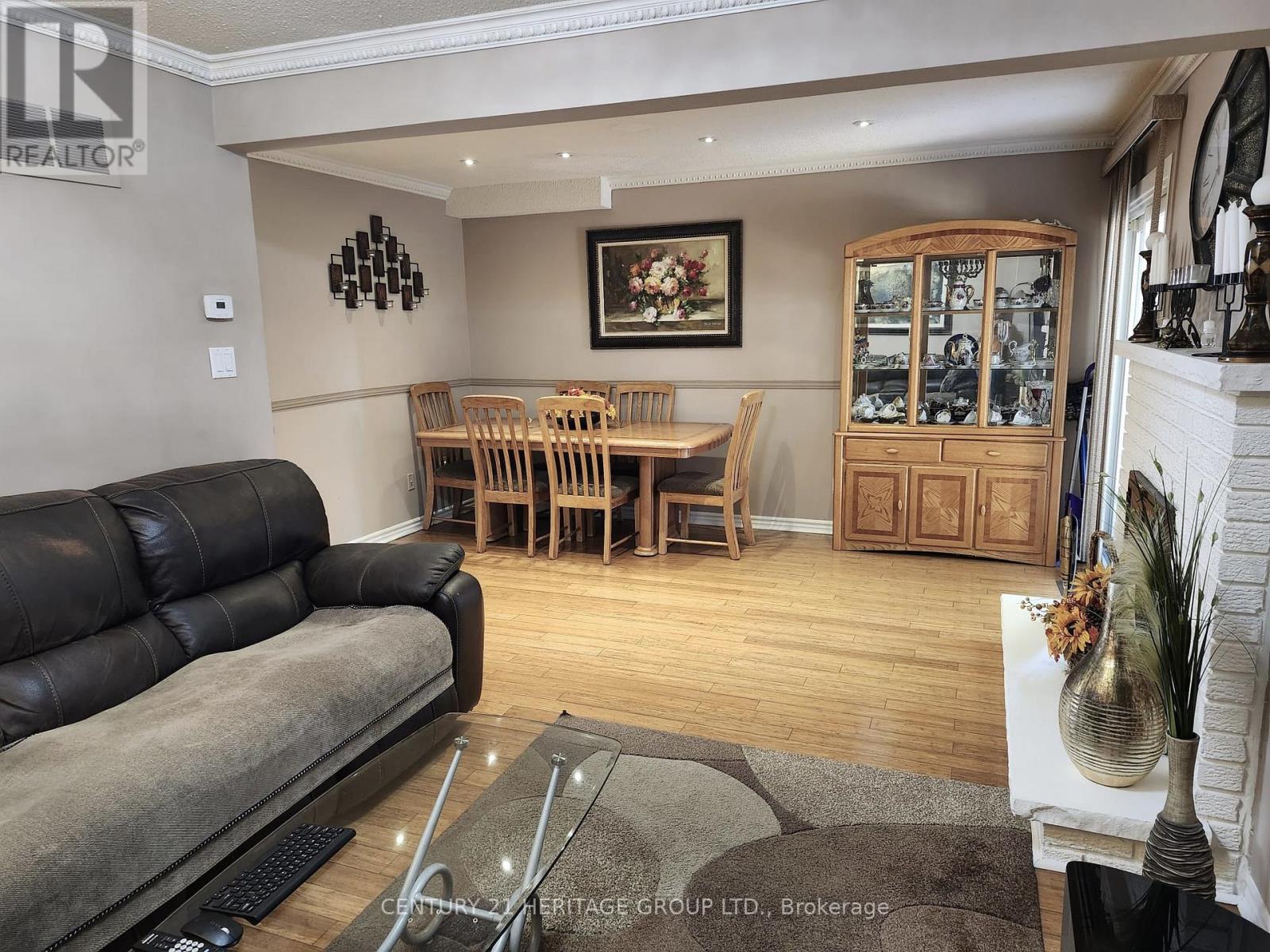 131 Black Hawk Way, Toronto, Ontario  M2R 3L7 - Photo 8 - C13043710