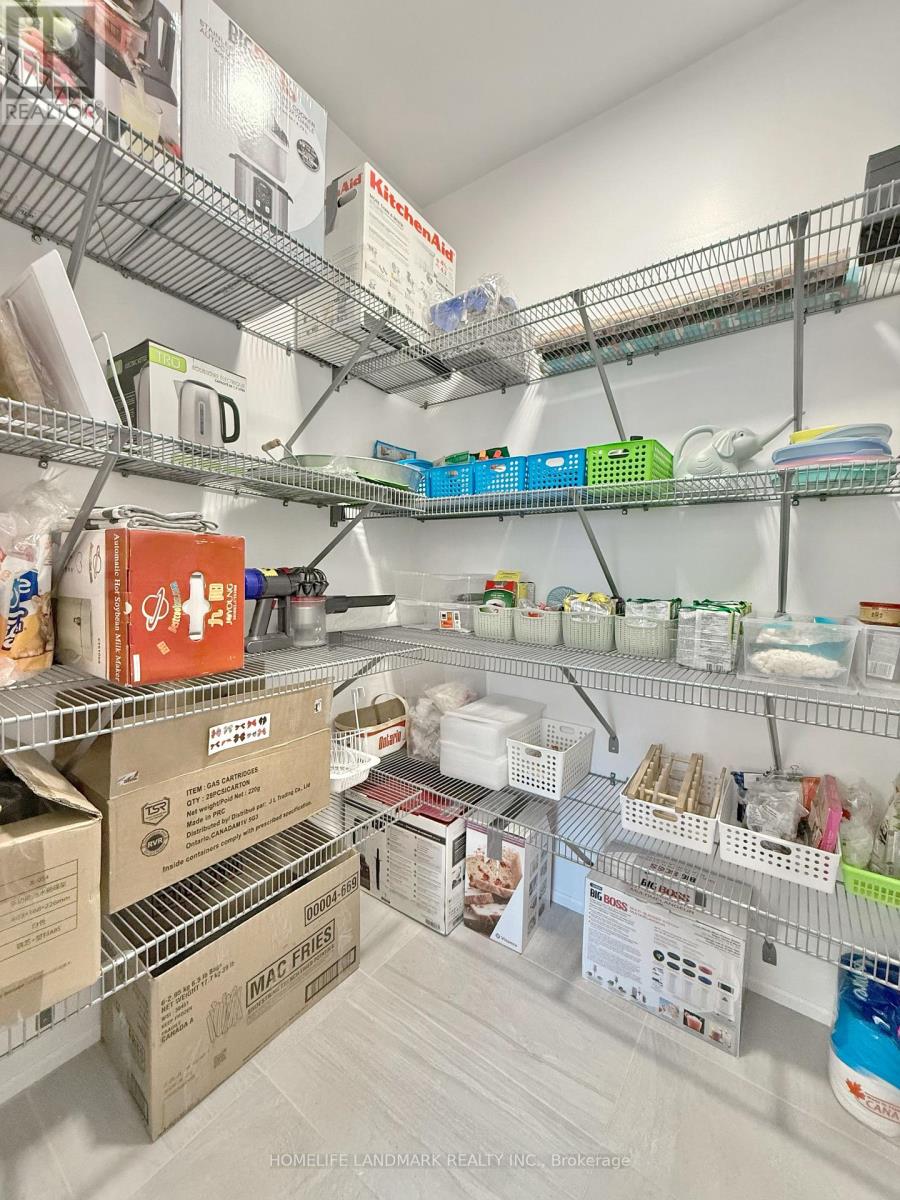 45 Gandhi Lane, Markham, Ontario  L3T 0G4 - Photo 20 - N12932756