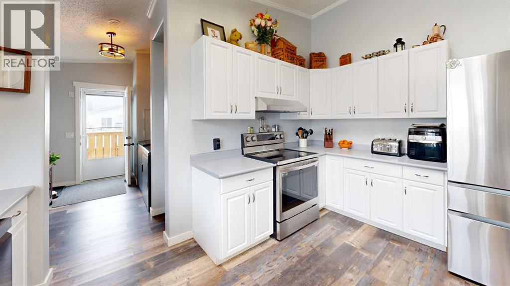 18 Jackson Place, Whitecourt, Alberta  T7S 1T7 - Photo 12 - A2294461