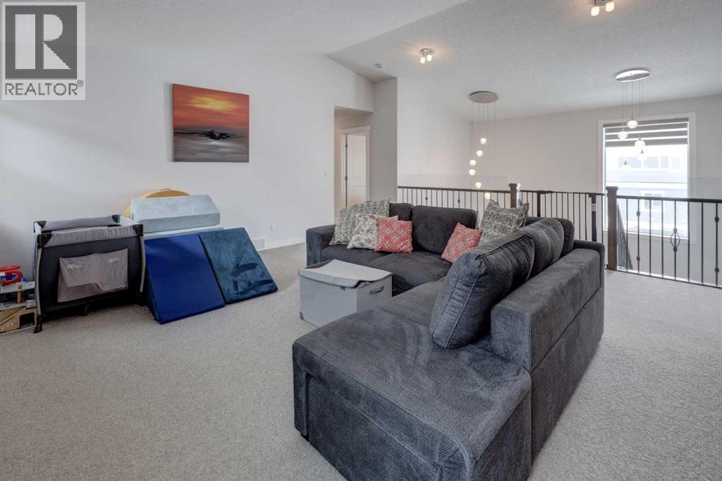 546 Sherwood Boulevard NW, Calgary, Alberta  T3R 0R7 - Photo 23 - A2295395