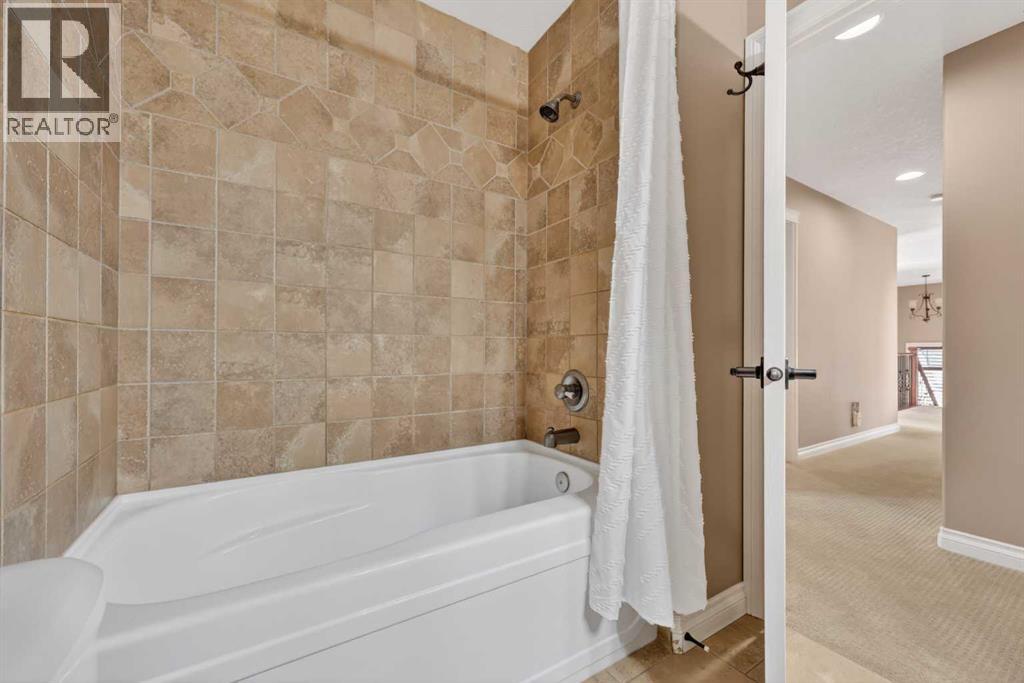 14 Cameron Close, Okotoks, Alberta  T1S 2E8 - Photo 27 - A2302565