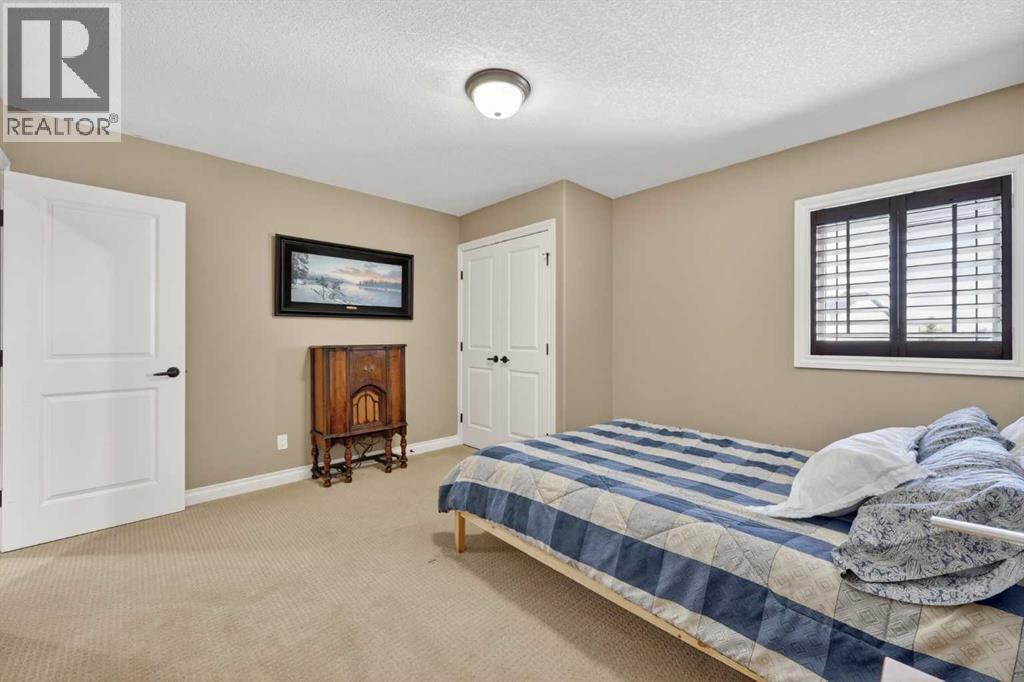14 Cameron Close, Okotoks, Alberta  T1S 2E8 - Photo 29 - A2302565
