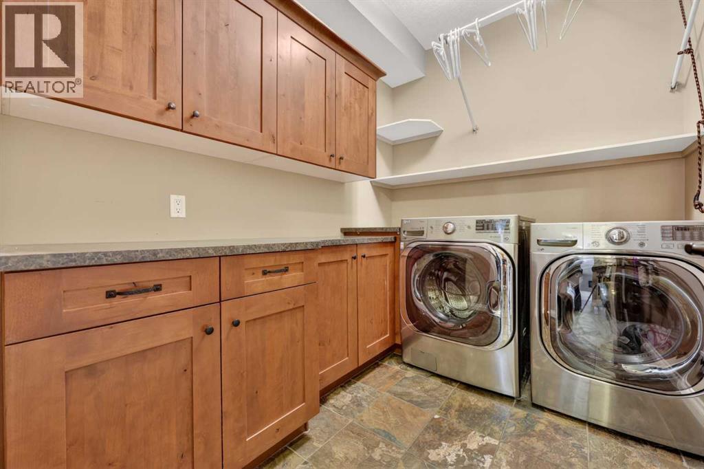 14 Cameron Close, Okotoks, Alberta  T1S 2E8 - Photo 14 - A2302565