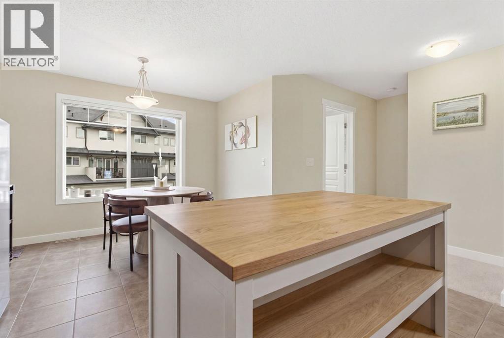 71 Cimarron Vista Gardens, Okotoks, Alberta  T1S 0G3 - Photo 14 - A2303911