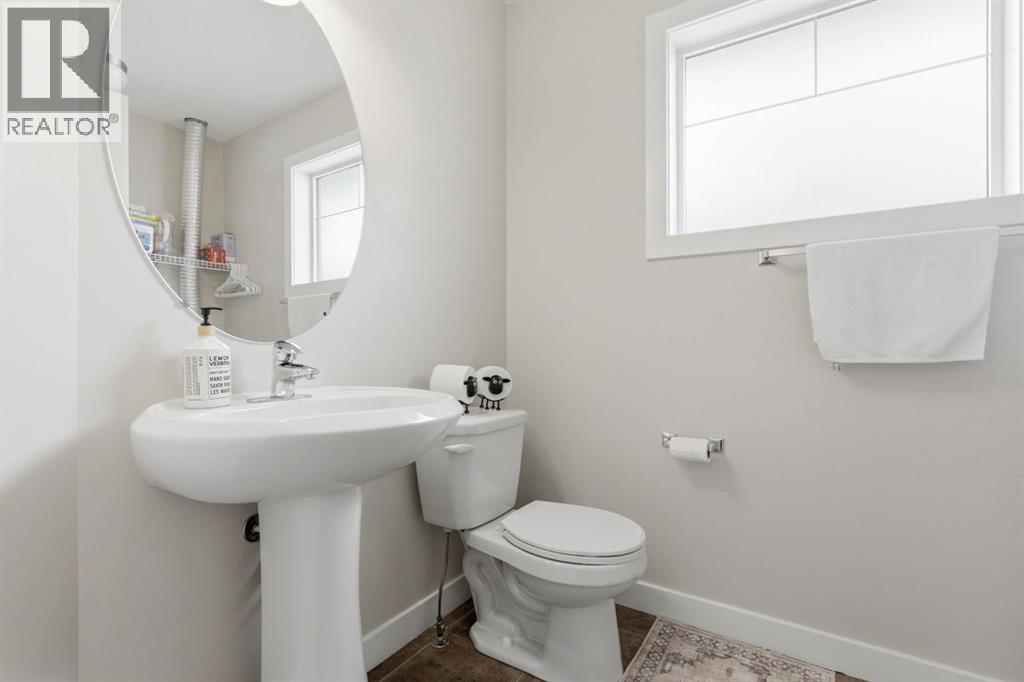 71 Cimarron Vista Gardens, Okotoks, Alberta  T1S 0G3 - Photo 17 - A2303911