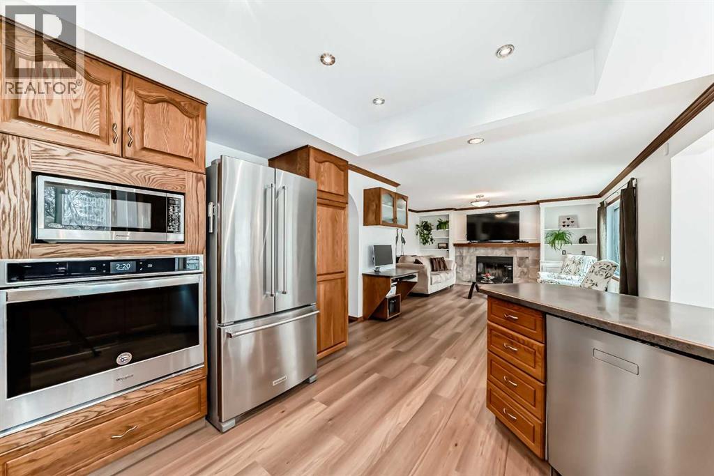 5 Woodmark Place SW, Calgary, Alberta  T2W 6A2 - Photo 14 - A2304368