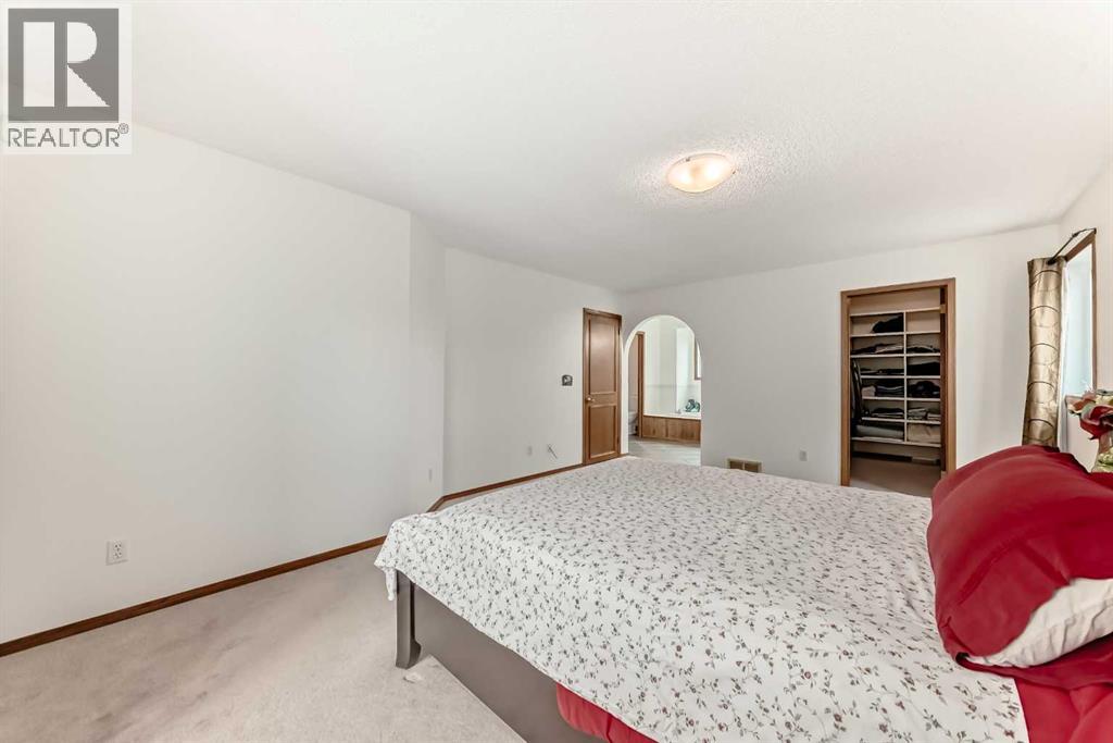 5 Woodmark Place SW, Calgary, Alberta  T2W 6A2 - Photo 32 - A2304368