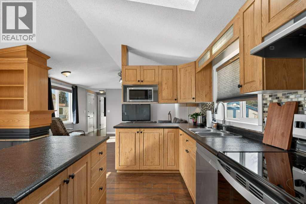 516, 3223 83 Street NW, Calgary, Alberta  T2B 5N7 - Photo 8 - A2305136