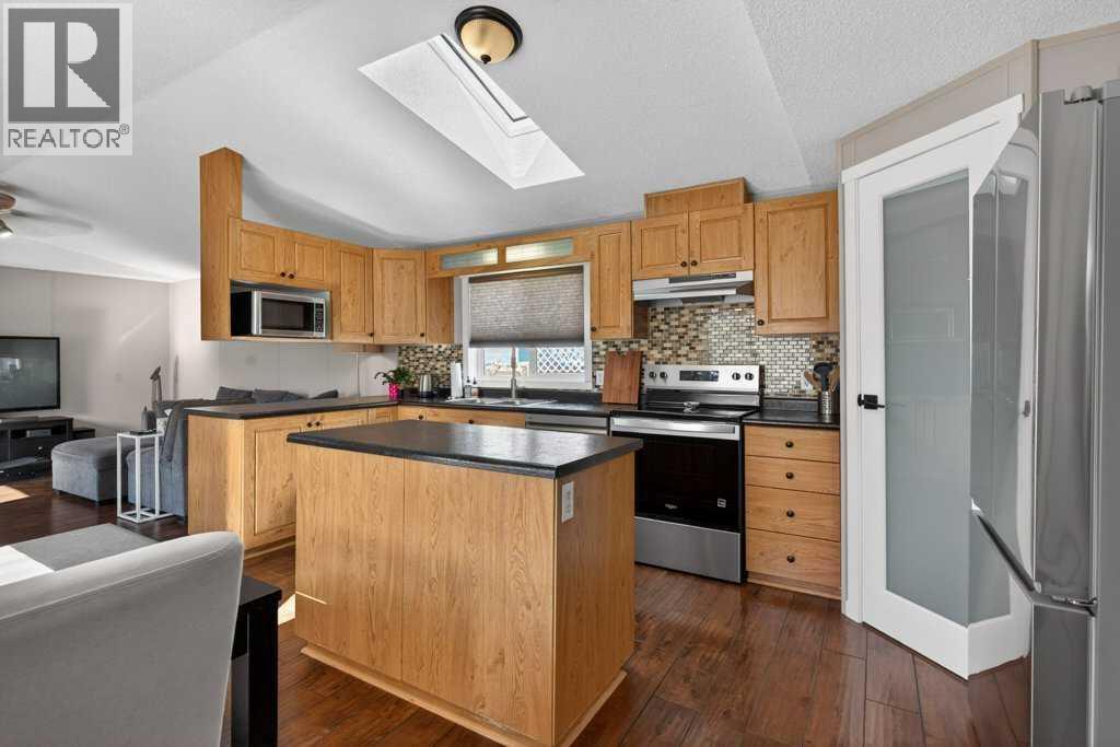 516, 3223 83 Street NW, Calgary, Alberta  T2B 5N7 - Photo 5 - A2305136