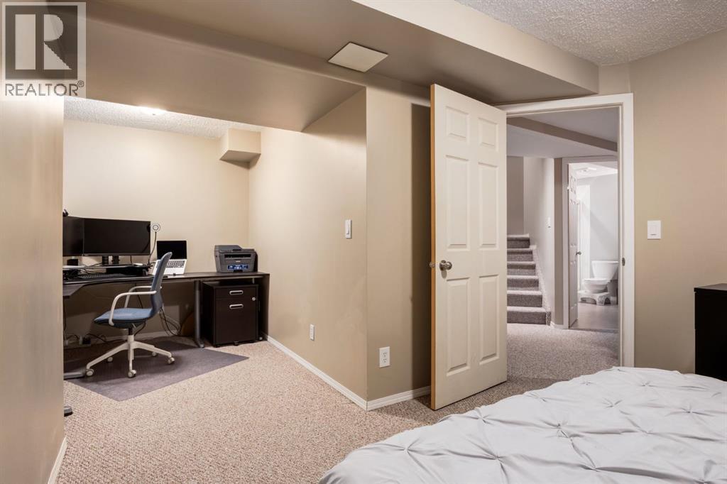 433 Bayside Place SW, Airdrie, Alberta  T4B 2X5 - Photo 38 - A2302524